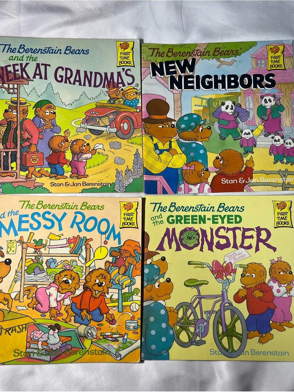 Vintage Lot of 4 Berenstain Bears Books First Time Books 1st Ed 1980s-90s Kids